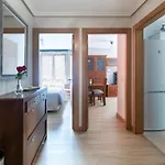 Apartamento Claris Gran Terraza Centro De A 10 Min Vut4607as